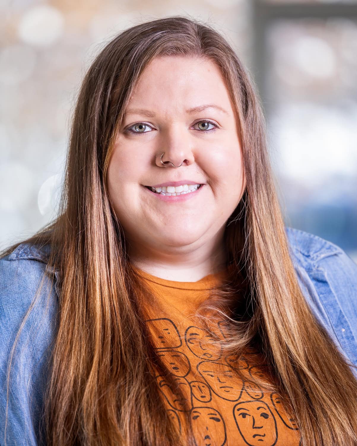 Mandy Russin smiling at the camera