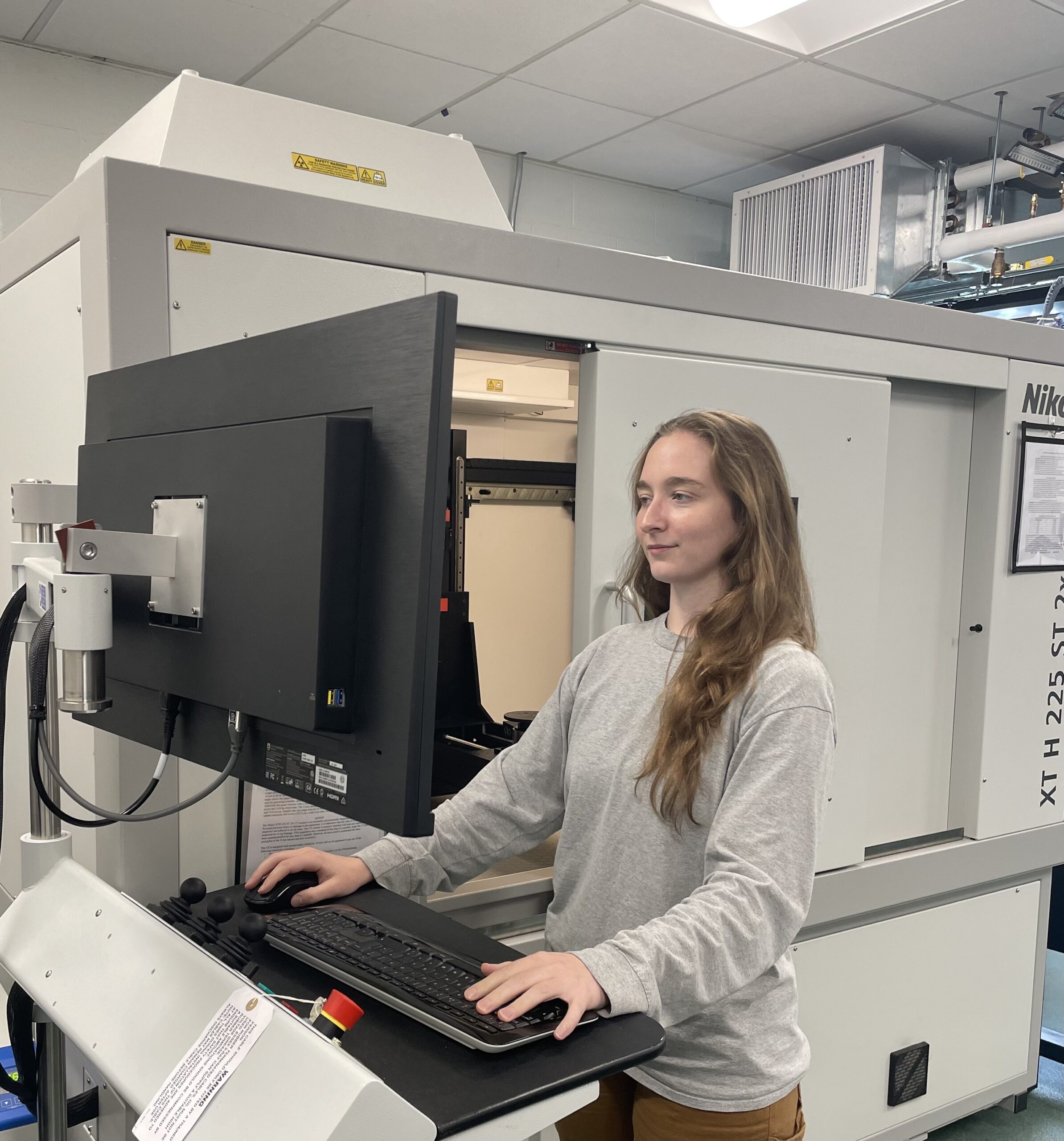 Hands-On Experience in Vermont State University’s Mechanical Engineering Program and at The Manufacturing Collaborative, and her own initiative, is setting Isabella DeCandio up for success in Quality Engineering